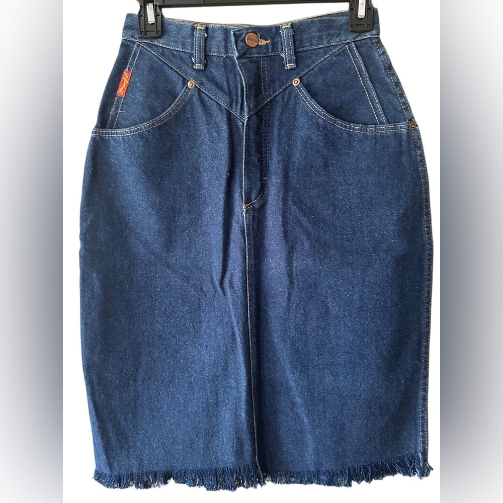 Wrangler Blue Denim Dark Wash Pencil Skirt Knee-length with Fringe ends